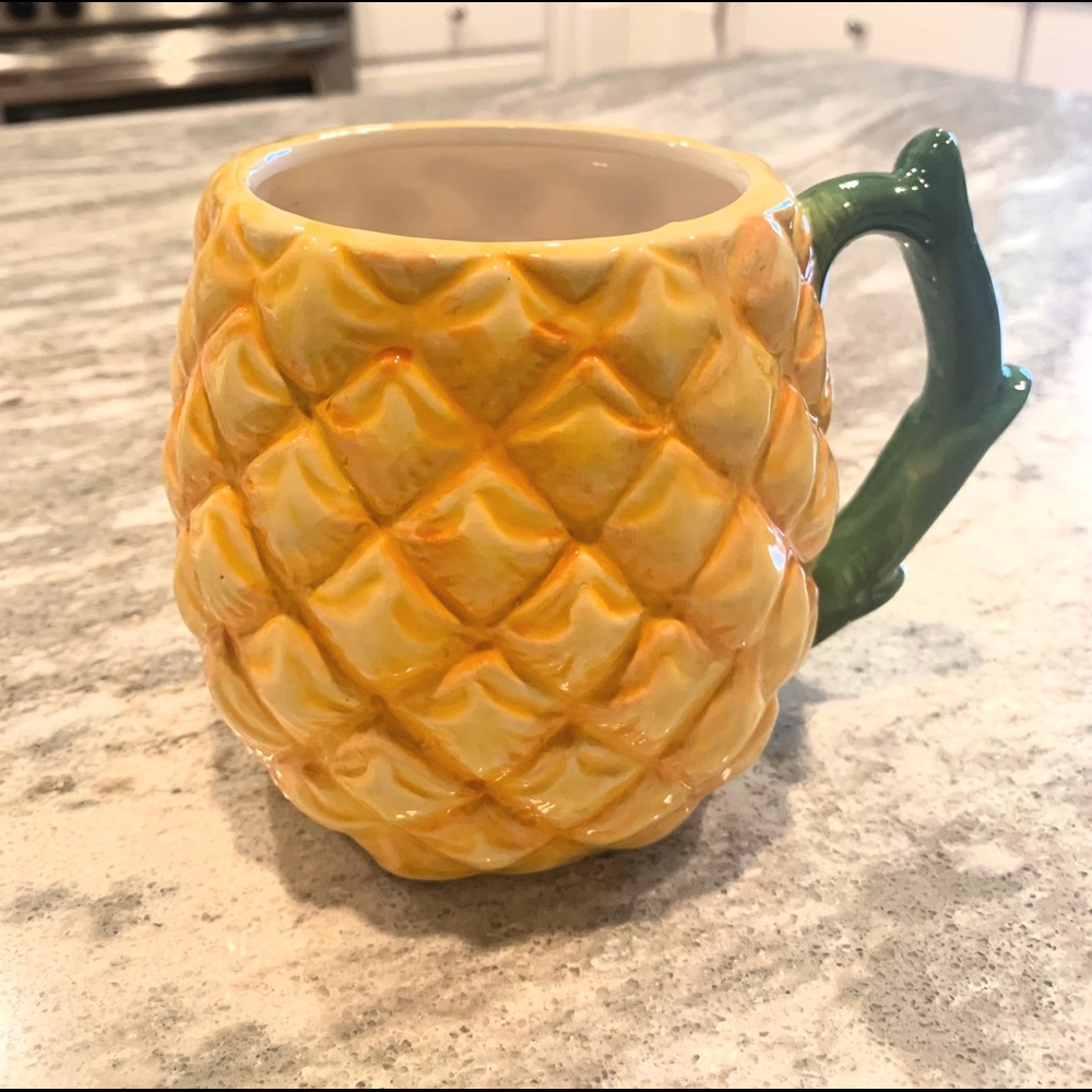 Pineapple Vintage Shaped Yellow Green Coffee Mug